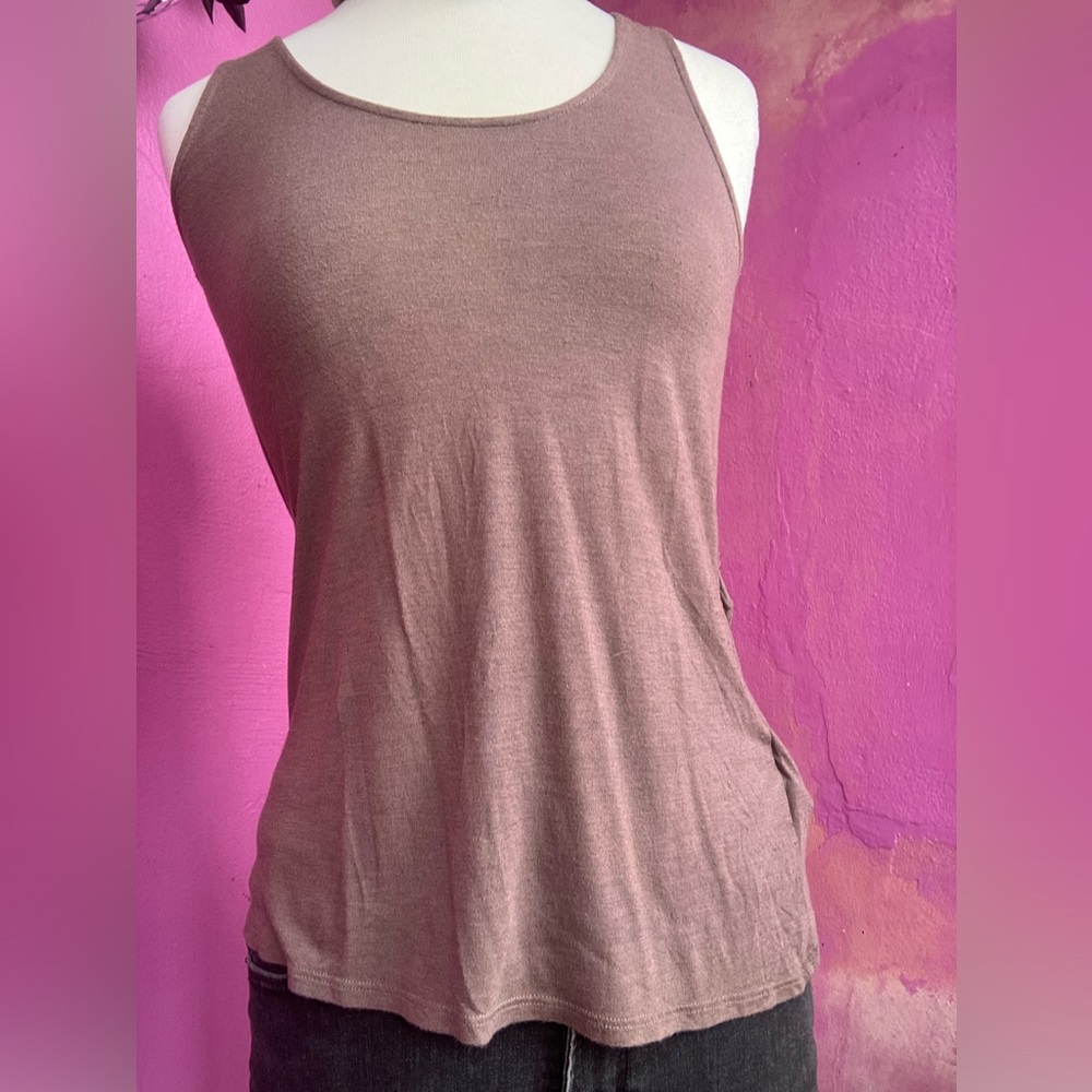 LA Made Tank Top - Picture 2 of 3
